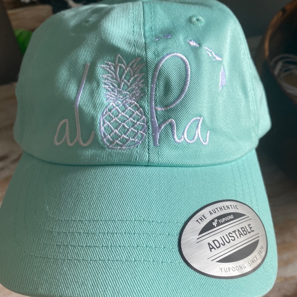 Aloha hat.
